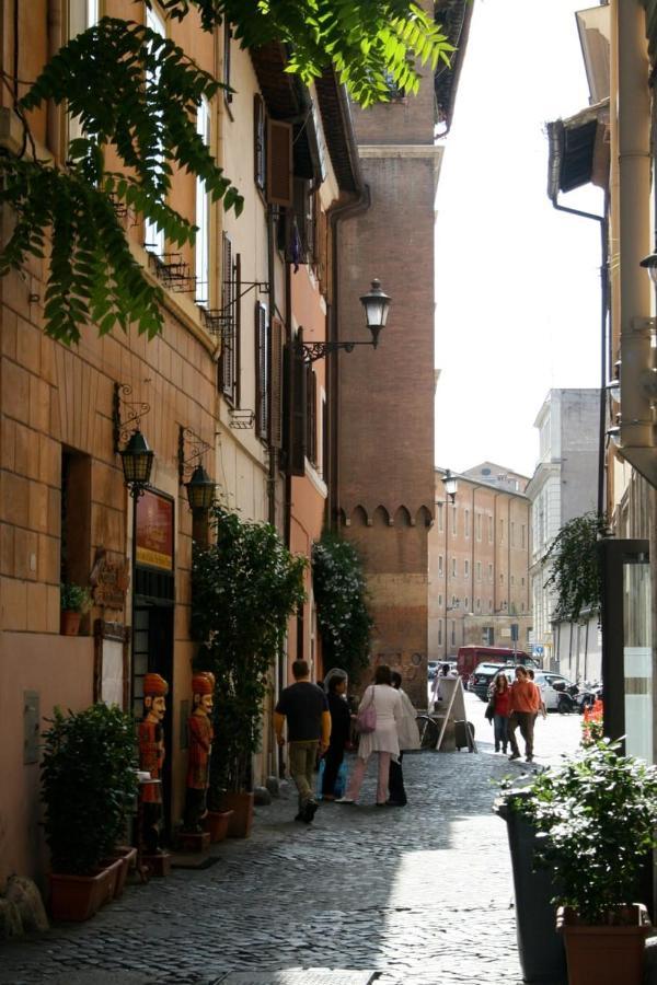 Attico Con Terrazza Santa Cecilia Apartment Rome Exterior photo