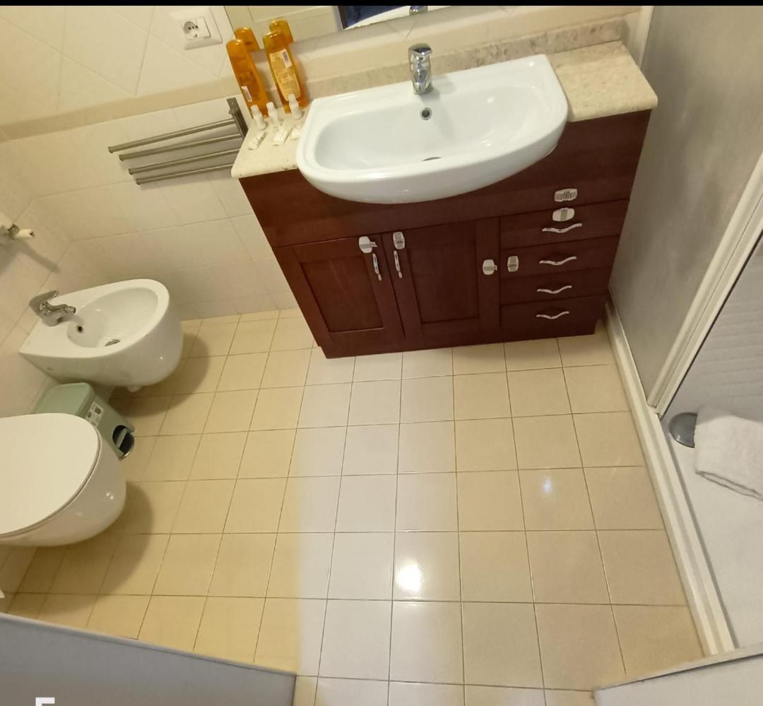 Attico Con Terrazza Santa Cecilia Apartment Rome Exterior photo